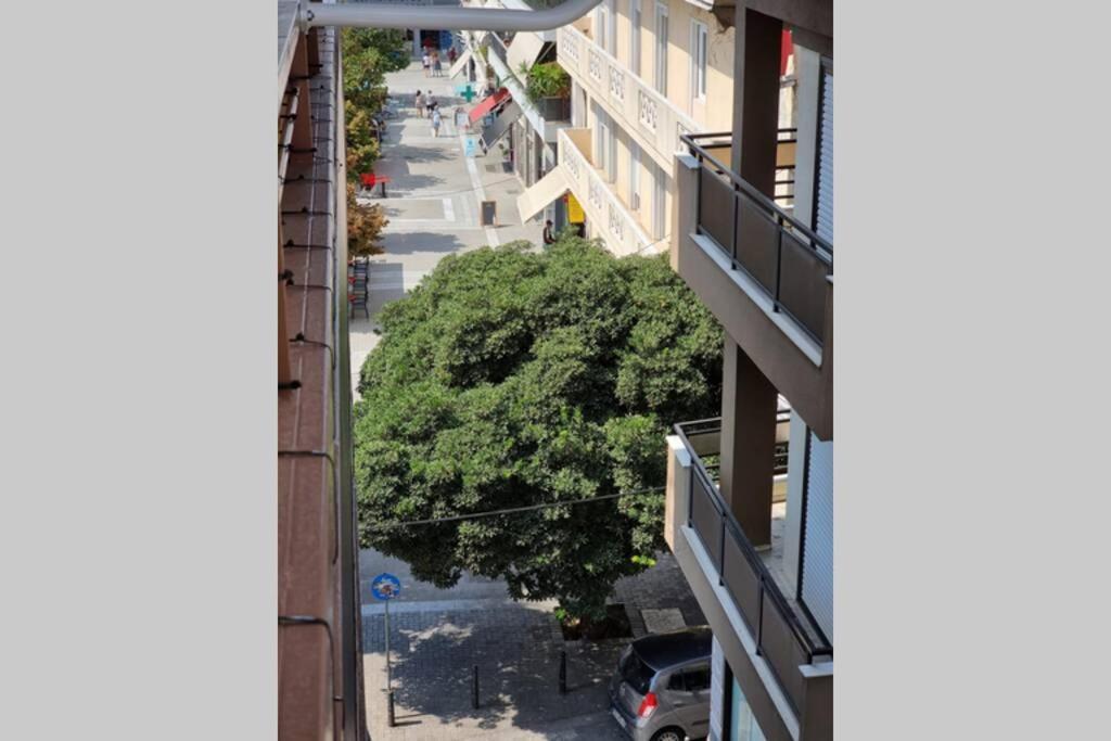 Cloud 9 Apartment Volos Center โวโลส ภายนอก รูปภาพ